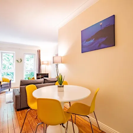 Apartment 215 - The Willow At The Harbour Mill By Shortstays *