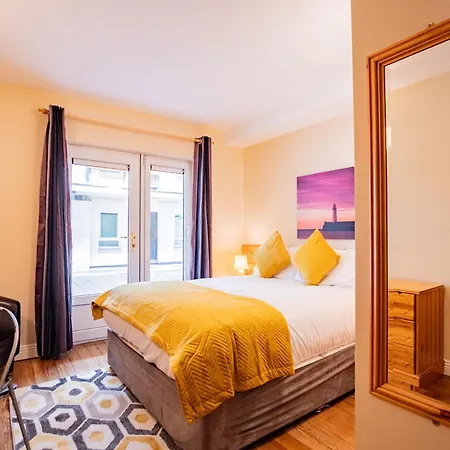 215 - The Willow At The Harbour Mill By Shortstays Apartment Westport