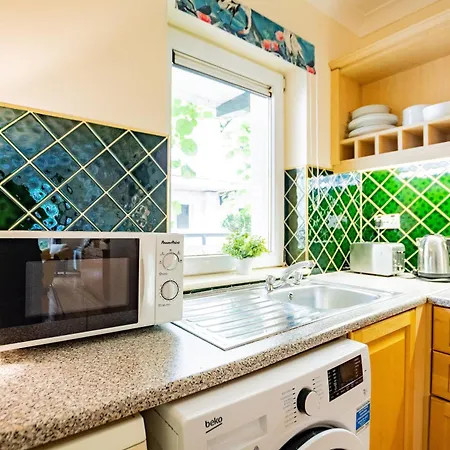 215 - The Willow At The Harbour Mill By Shortstays *